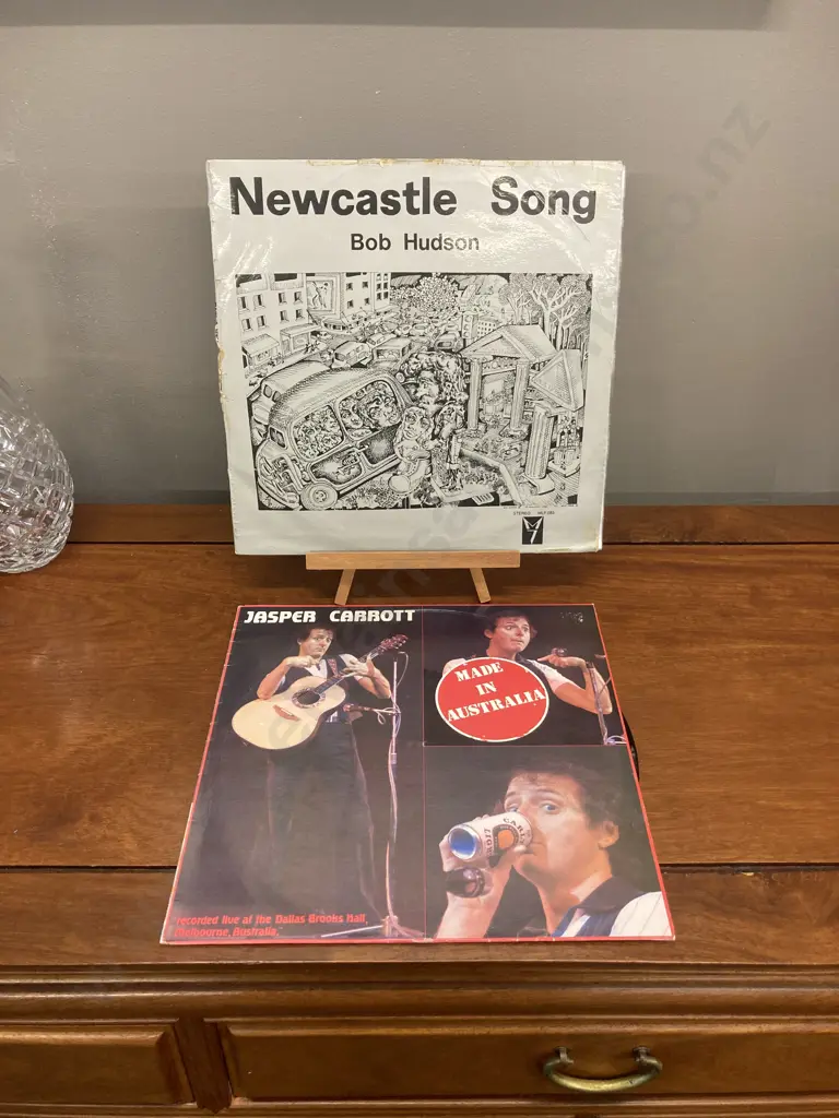 Bob Hudson - The Newcastle Song,1974 Australian LP. MLF-083 & Jasper Carrott Made In Australia 1980 L37516 Image 1++